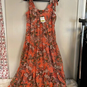 Melonie T Sleeveless Floral Dress.            Maxi Sz 14